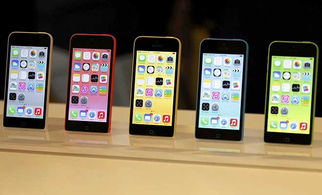 Apple’s (NASDAQ: AAPL) iPhone Rumored To Move To 3-Year Cycle