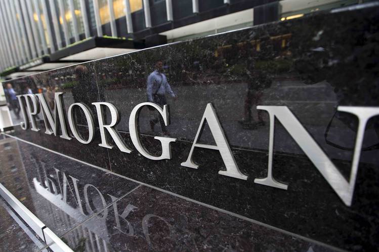 Here’s Why JPMorgan Chase (JPM) Shares Are Exploding