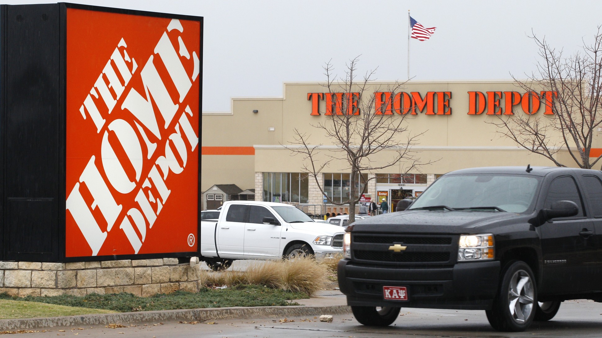 Woman’s Body Found On Top Of A Home Depot Store