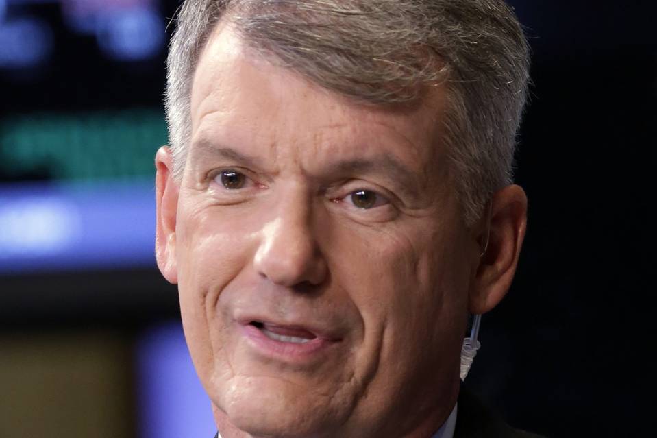 New Wells Fargo (WFC) CEO Tim Sloan Is “Sorry” For this