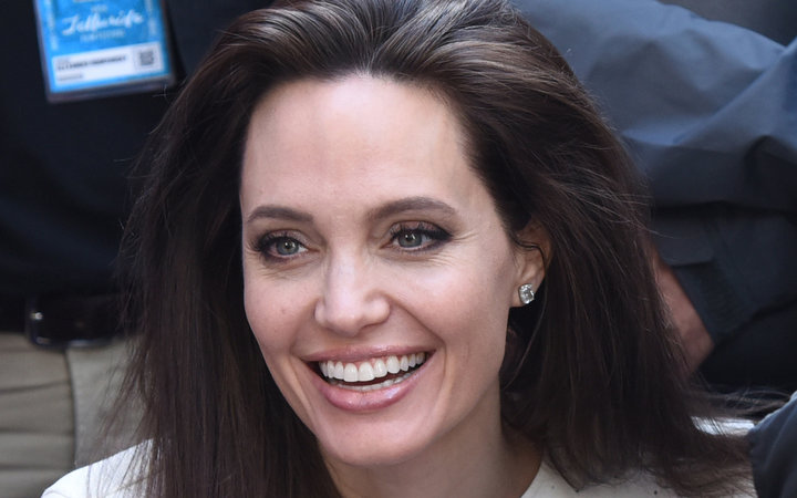 This is How Angelina Jolie Feels About Being Single Now