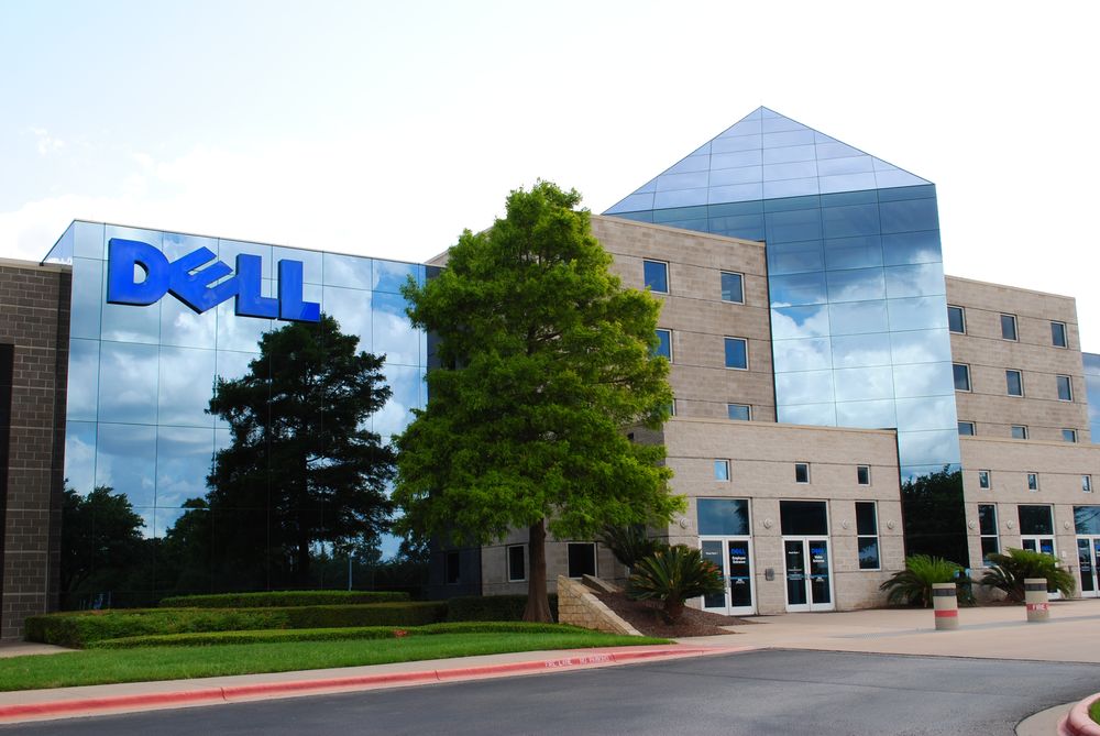 Dell May Be Considering an IPO or a Deal with VMware