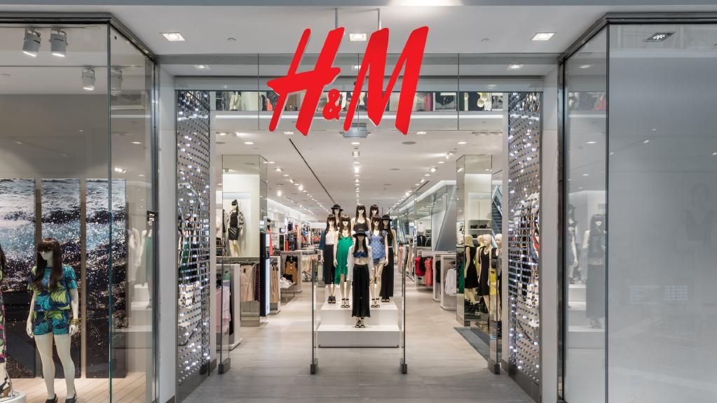 The Racist H&M Photo that has Everyone Shocked