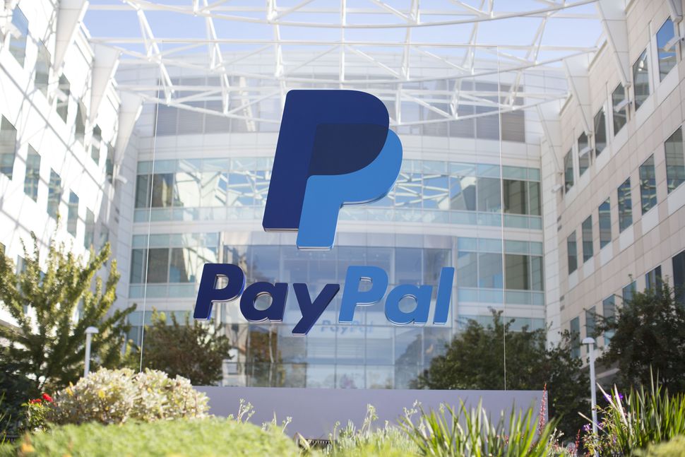 Walmart and PayPal Have Teamed Up to Do This