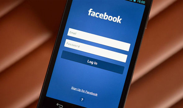 Facebook Releases Warning about iPhone Privacy Change that Could Worry Its Users