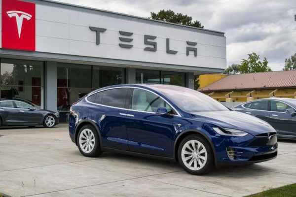 Tesla To Acquire Startup DeepScale For Driverless Vehicles Wall 