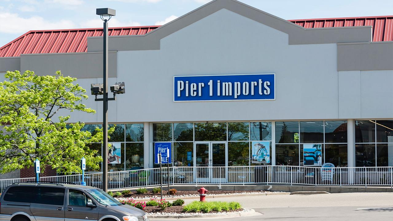 Pier 1 Imports Files For Bankruptcy Wall Street Nation   D 33 