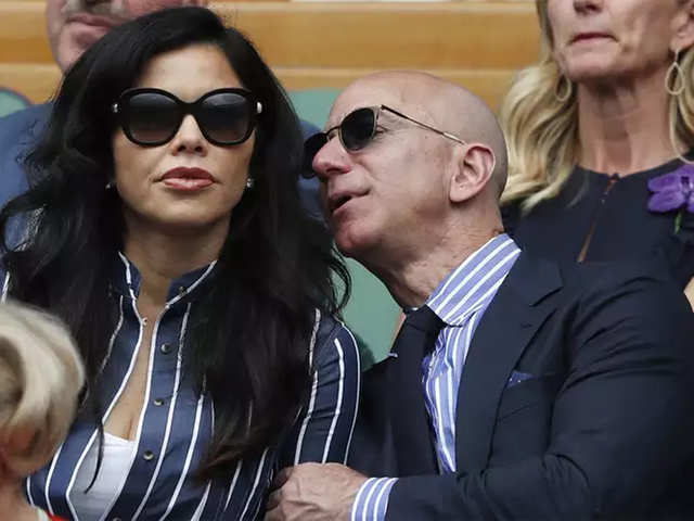 Jeff Bezos is Being Sued By His Own Girlfriend’s Brother