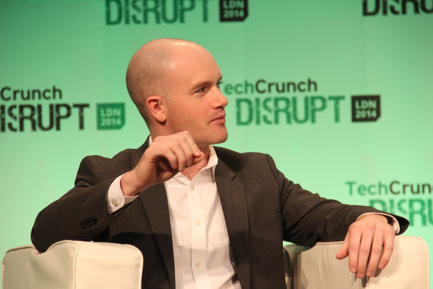 Coinbase's CEO Owns a Whopping $14B of His Company - Wall Street Nation