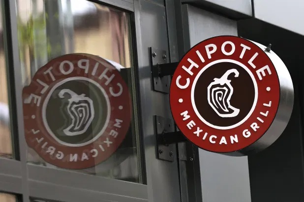 Chipotle Says its Workers Could Potentially Make Six-Figures