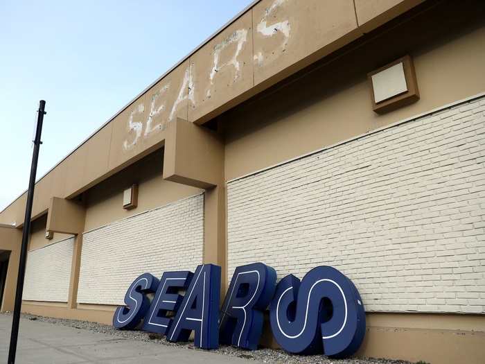 Sears to Shut Its Very Last Store in Illinois