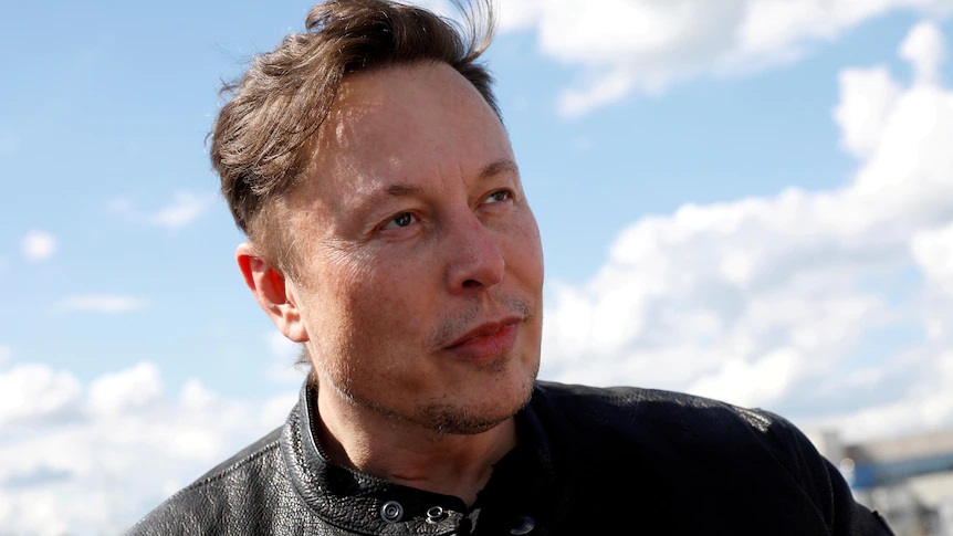 Elon Musk Gets a $15 Billion Tax Bill and Asks Twitter What to Do