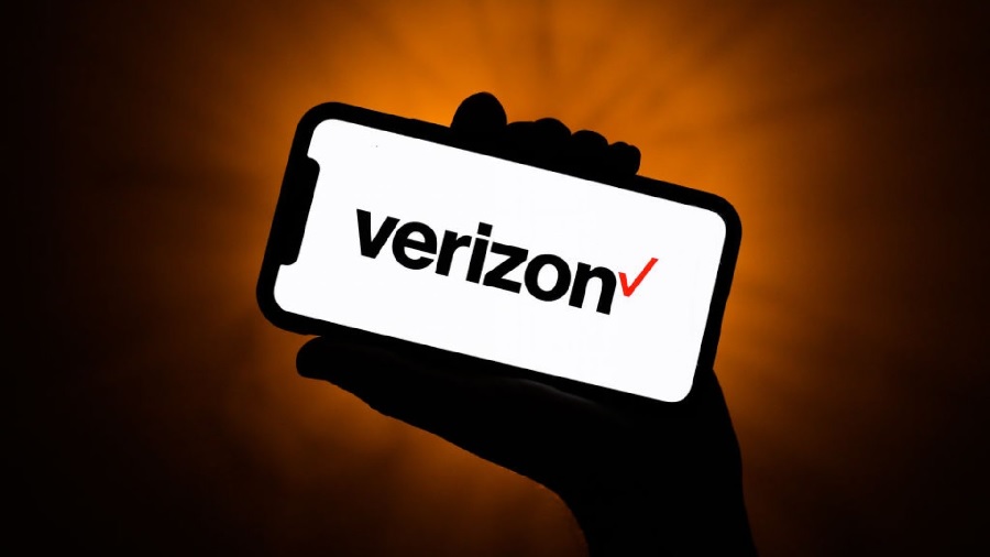 Verizon Joins AT&T in Raising Wireless Prices as Inflation Continues