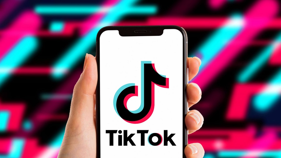 TikTok Executive Says Platform is for Entertainment and is Not Social Network